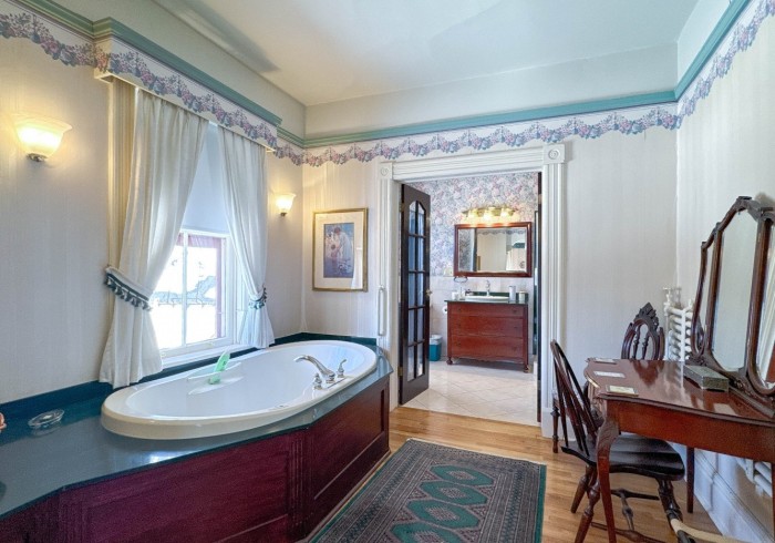 Premier Suite